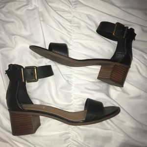 Steve Madden block heel only worn Twice. Size 8